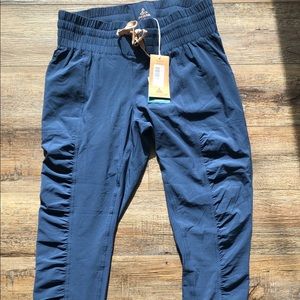 NWT. Prana Bindu pant. Size S. Color: Dress Blue